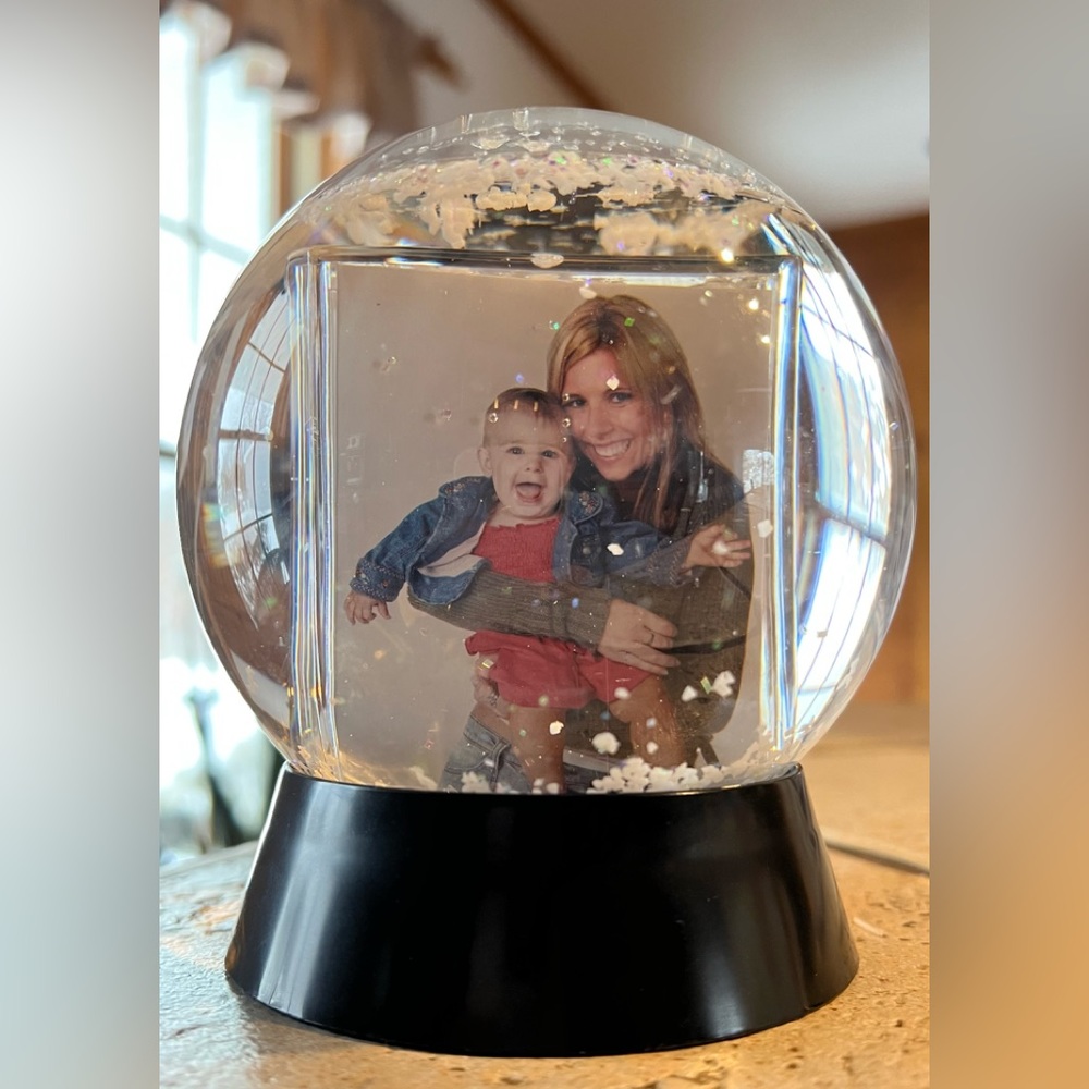 Photo Snow Globe NWOT